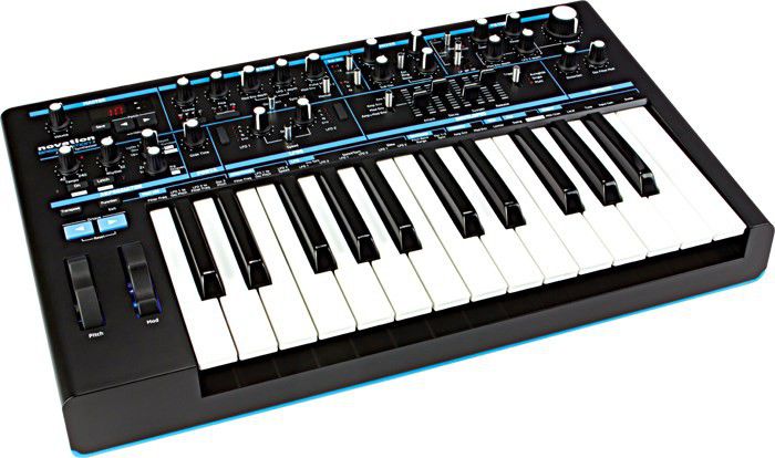 NOVATION BASS STATION II ANALOG SYNTHESIZER