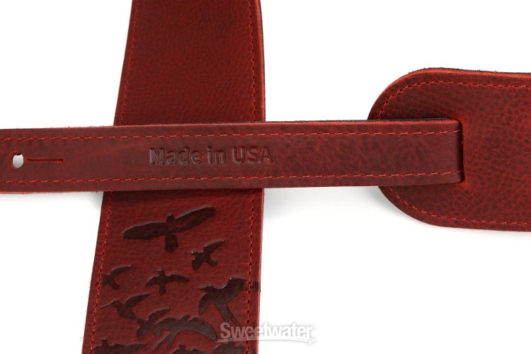 https://media.sweetwater.com/m/products/image/7418d6c244PymGizdnoMucZyCJKQEFP8QCpj1kcG.wm-lw.jpg?quality=82&width=750&ha=7418d6c2443fcb83