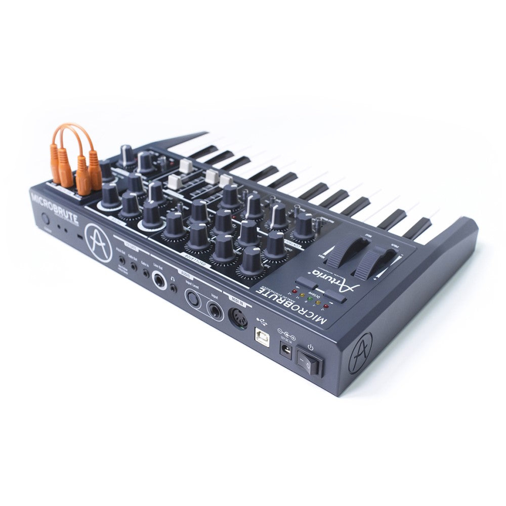 https://cdn.shopify.com/s/files/1/0984/8294/products/ADSRS_Arturia-MicroBrute-AR540101img6.jpg?v=1658323076