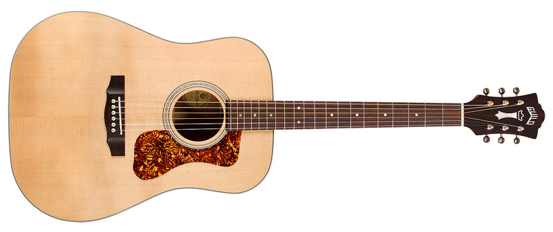 GUILD D-140 ACOUSTIC GUITAR WITH BAG