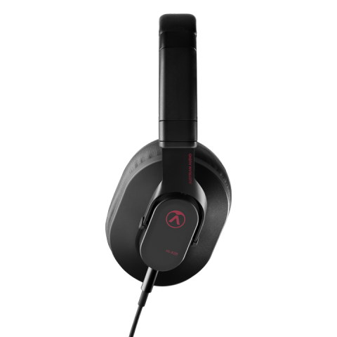 https://austrian.audio/wp-content/uploads/2024/09/Hi-X20_Slider_4_720x720-480x480.png