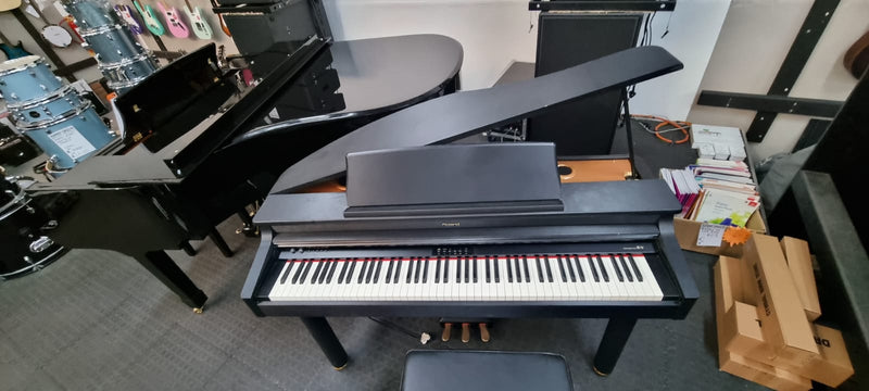 ROLAND RG-1F DIGITAL GRAND PIANO WITH BENCH - SECOND HAND