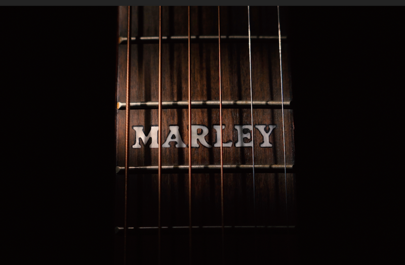 GUILD A-20 BOB MARLEY NATURAL ACOUSTIC GUITAR WITH BAG