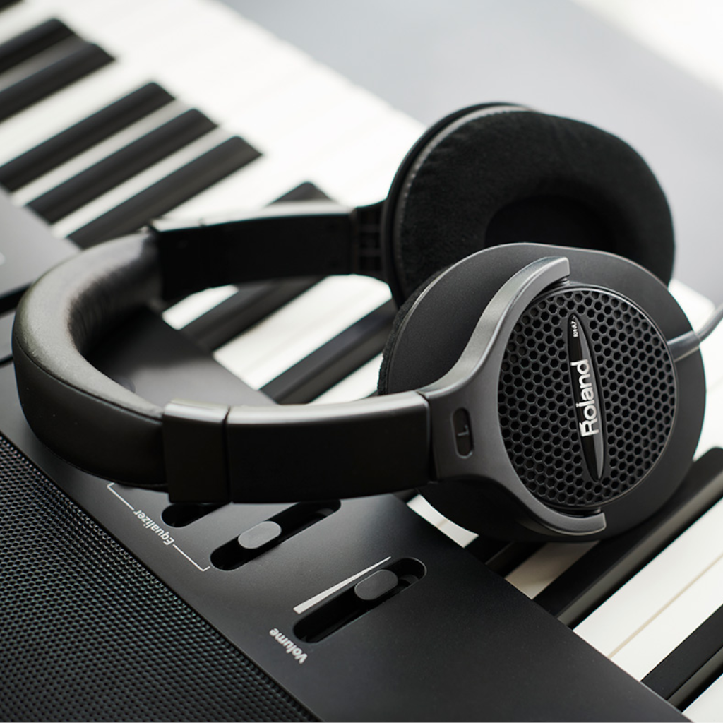 Roland RH-A7 Monitor Headphones - Black