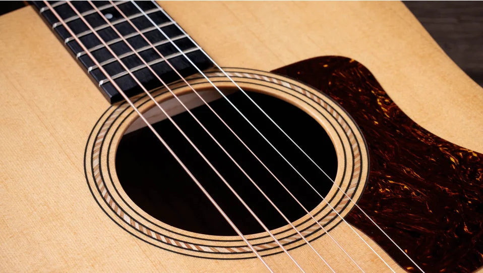 Taylor Academy 10e Acoustic-Electric Guitar - Natural