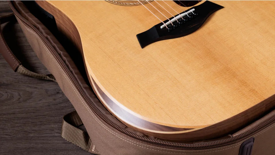 Taylor Academy 10e Acoustic-Electric Guitar - Natural