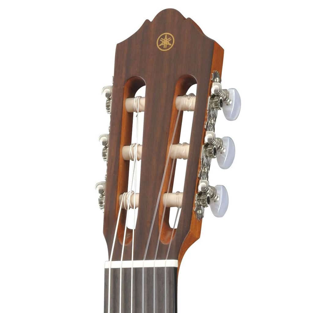 https://bothners.co.za/wp-content/uploads/2020/10/YamahaCG122MCCLASSICALGUITAR3.jpg