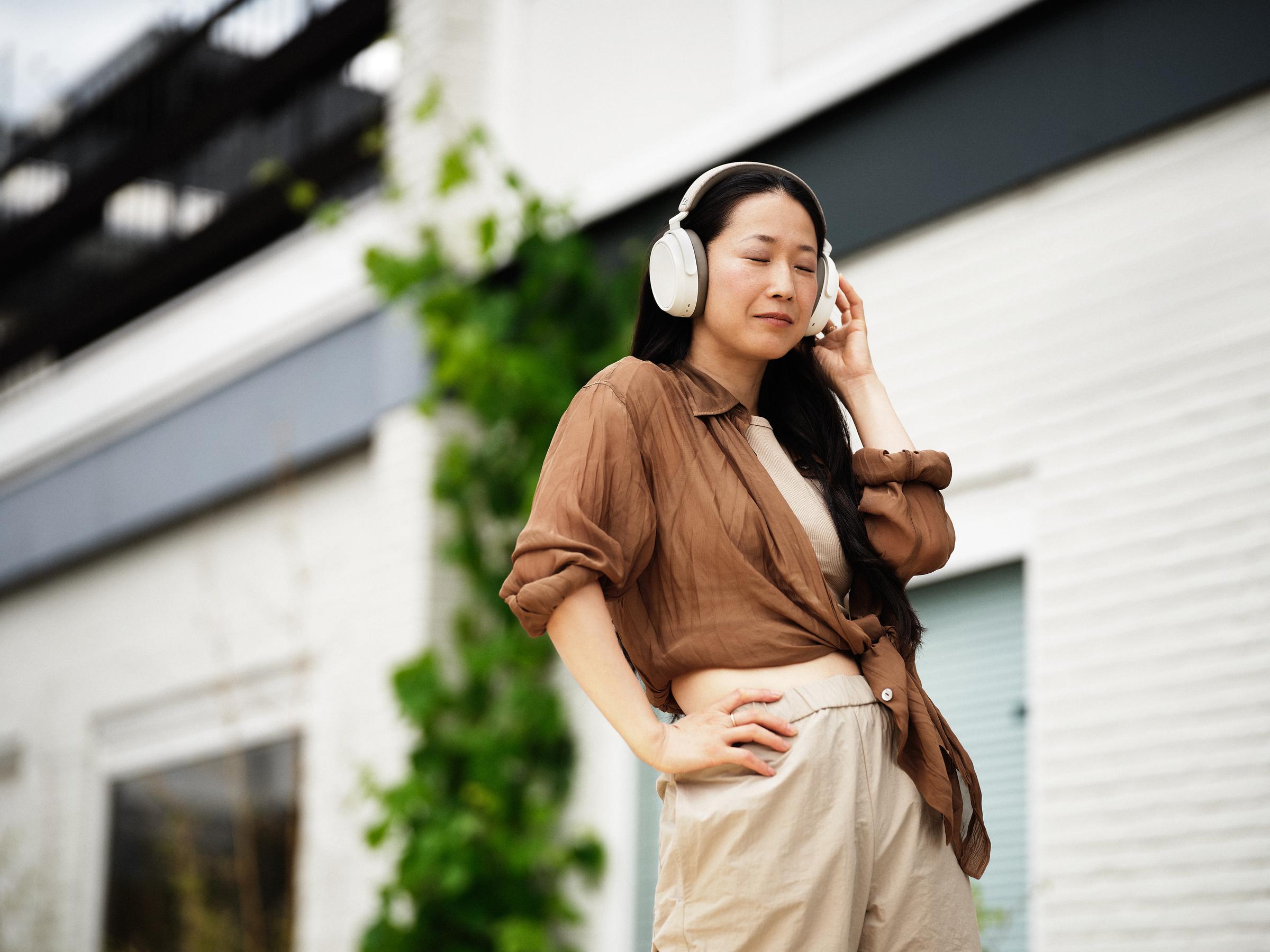 https://cdn.shopify.com/s/files/1/0781/7248/7963/files/eyJwYXRoIjoic29ub3ZhXC9hY2NvdW50c1wvMmZcLzQwMDExNjhcL3Byb2plY3RzXC8xMlwvYXNzZXRzXC8wM1wvMTQ1MjFcLzJhNzc4OTRkMmY0MThmOTFhMmNiOGI2NGYwNDhhNzRiLTE2NTY1NjU2NTYuanBnIn0_sonova_2RGXypa39zwW_01ef3bd9-a075-415f-9384-be15f23c5b14.jpg?v=1767998075