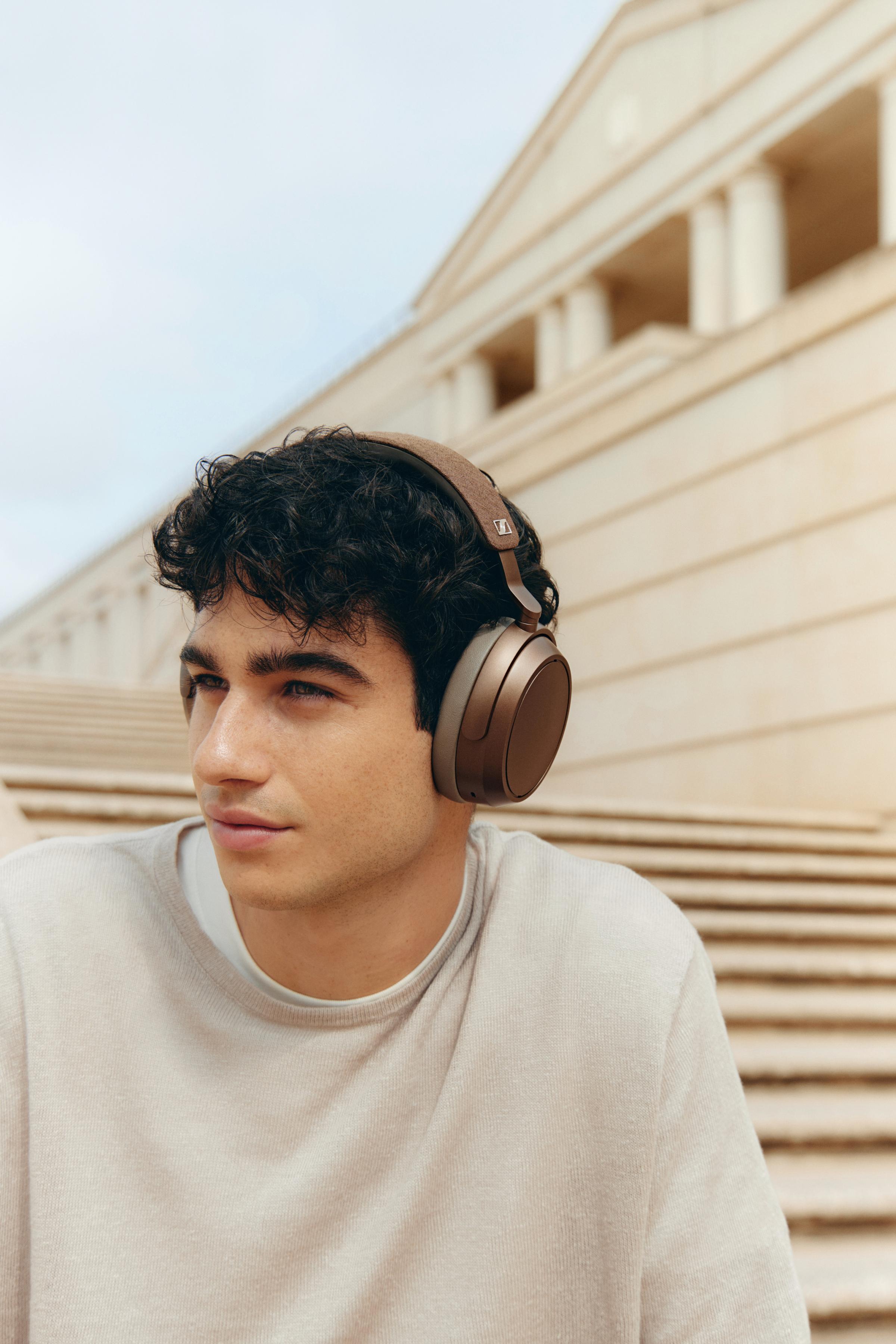 https://cdn.shopify.com/s/files/1/0781/7248/7963/files/eyJwYXRoIjoic29ub3ZhXC9maWxlXC9BTWVVTEhHQWRuS3dBZXhTamMzWi5qcGcifQ_sonova_fGEBAYGHHzFkoDlwm0LYtsslkA3AX_IpsmYkEXMuMJc.jpg?v=1767998075