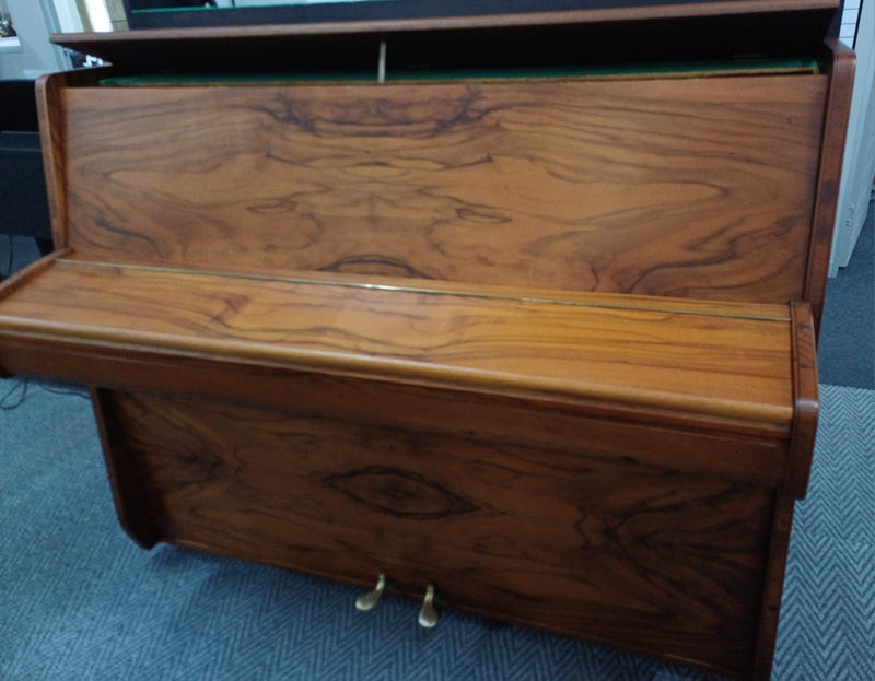 HOFFMAN UPRIGHT PIANO (REFURBISHED) - SECOND HAND