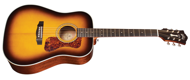 GUILD D-140 ACOUSTIC GUITAR WITH BAG