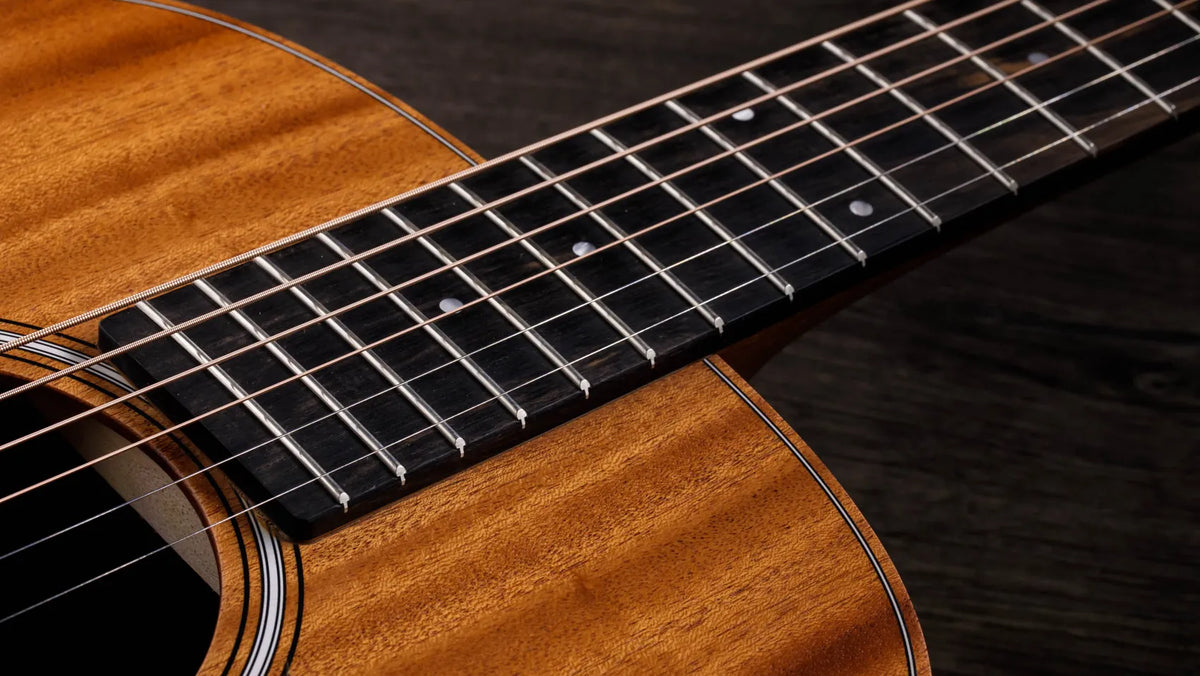Taylor GS Mini-e Mahogany Acoustic-Electric Guitar - Natural