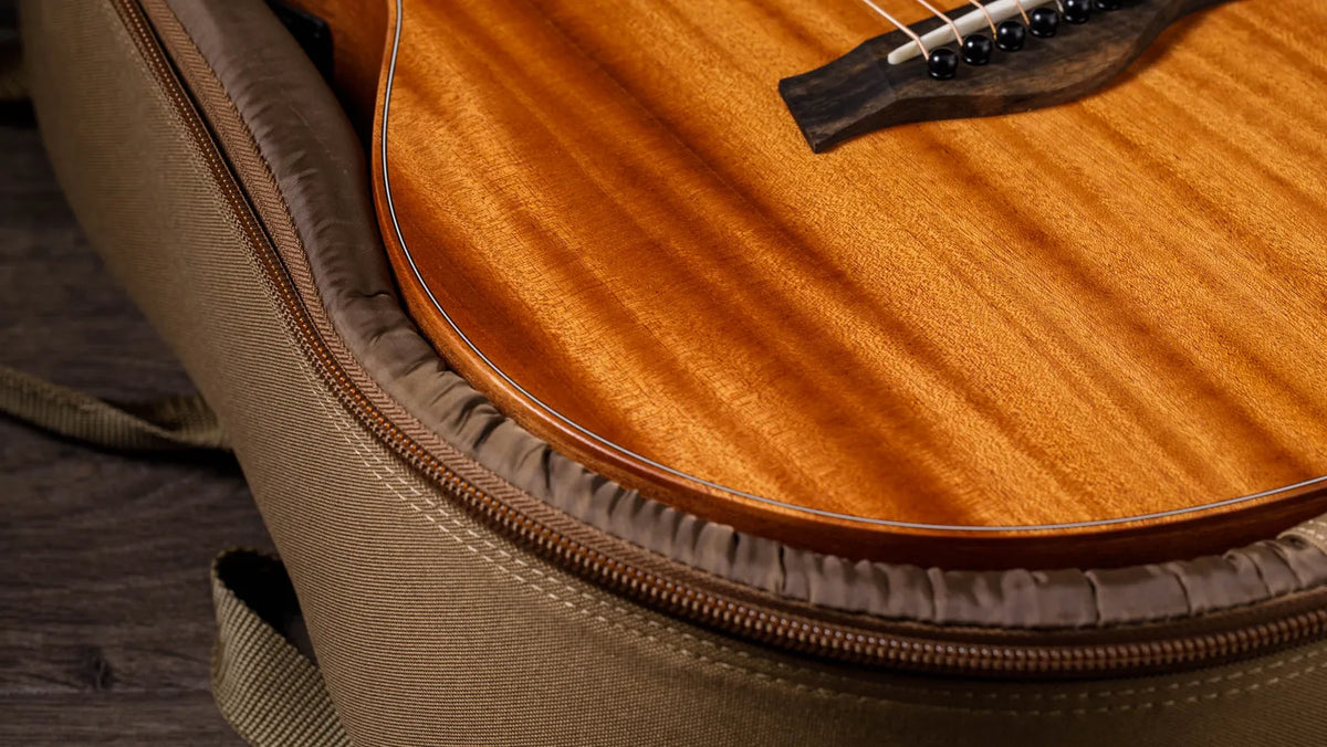 Taylor GS Mini-e Mahogany Acoustic-Electric Guitar - Natural