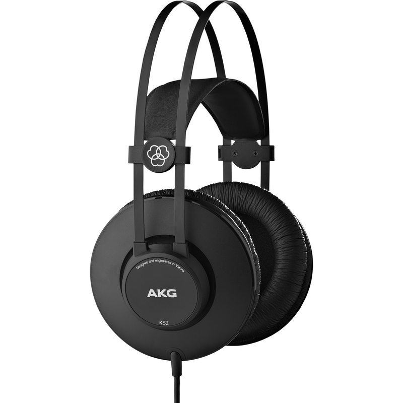 AKG K52