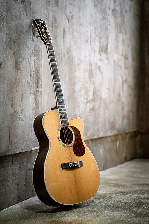 CORT GOLD-OC8 ACOUSTIC GUITAR + CASE
