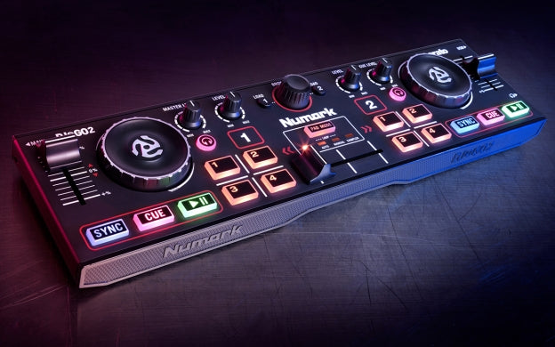 NUMARK DJ2GO2 POCKET DJ CONTROLLER WITH AUDIO INTERFACE