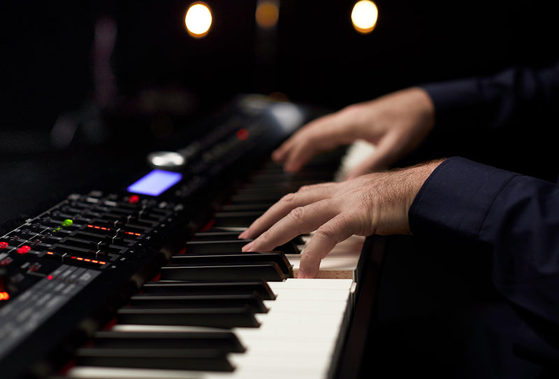 ROLAND RD-2000 STAGE PIANO