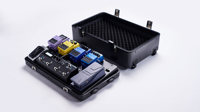 BOSS (BCB-1000) PEDAL BOARD FOR 6 COMPACT PEDALS